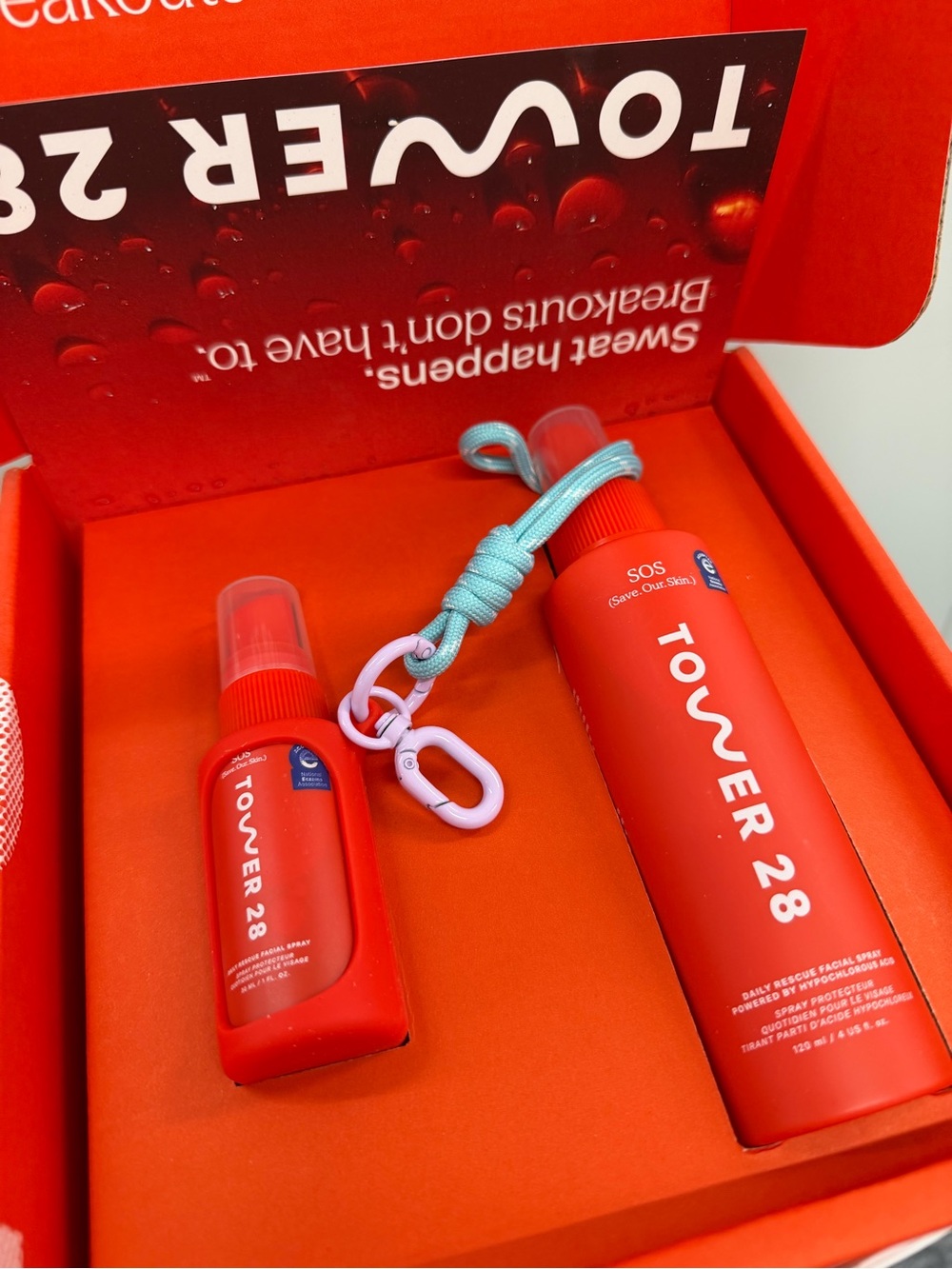 BRAND NEW NWT TOWER 28 SOS Rescue Spray set - Picture 3 of 3